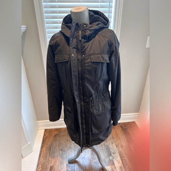 Bench Woman’s  Winter Lined Hooded Jacket 💙 - Picture 8 of 9